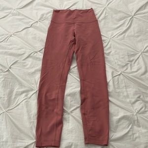 Lululemon wunder under leggings